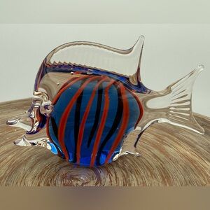 MURANO STYLE ANGEL FISH FIGURINE PAPERWEIGHT HAND BLOWN ORANGE BLUE STRIPES